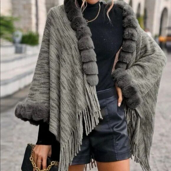 New Elegant Fringe Trim Batwing Sleeve Cardigan - Picture 3 of 5